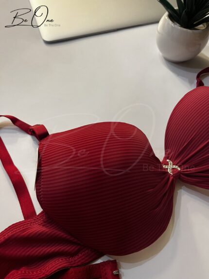 Ela Noir T-Shirt Bra